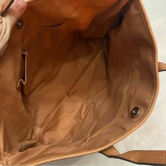 New! Neely & Chloe Striped Faux Leather Tote Bag nwot - Picture 2 of 8